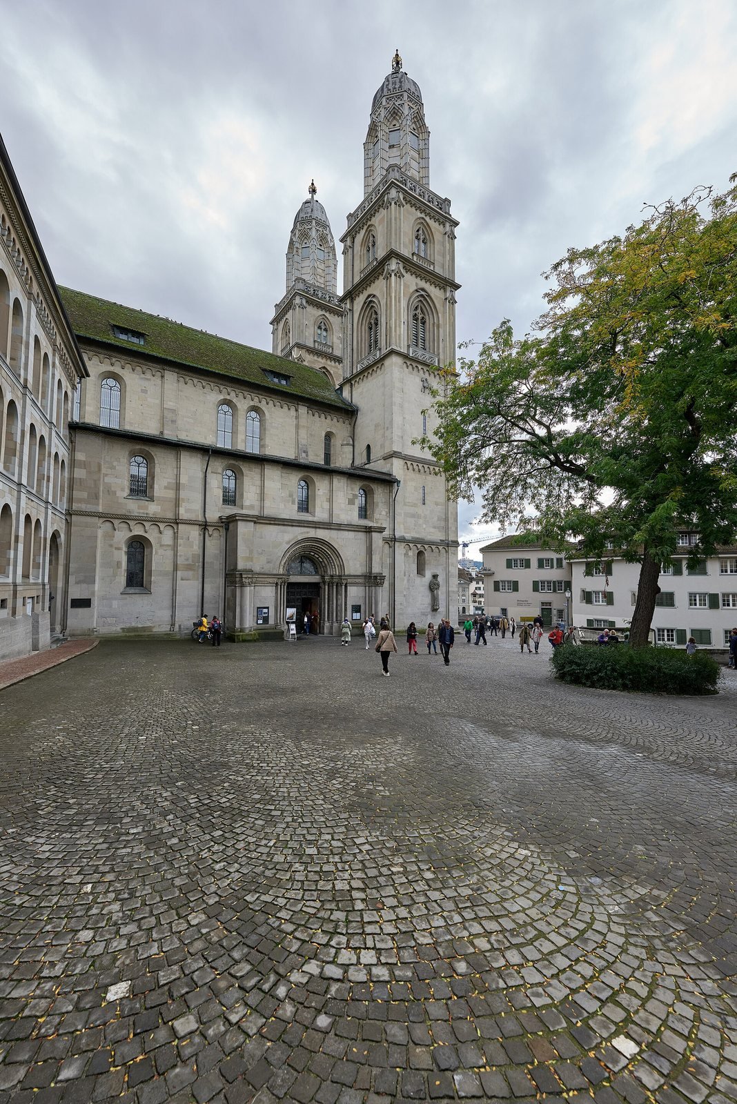 Die Türme des Grossmünsters in Zürich